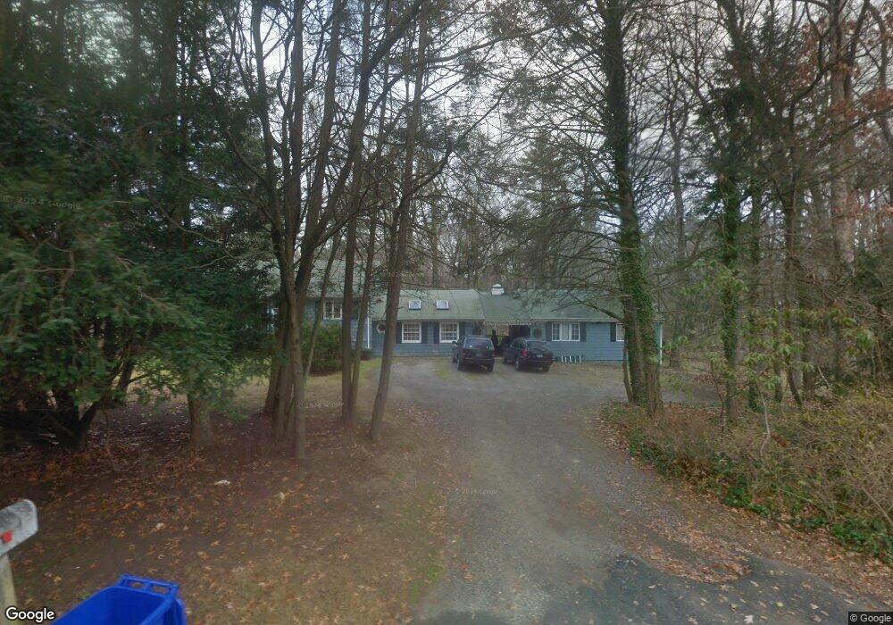 6 Meadowbrook Ln, Norwalk, CT 06850 - photo 1