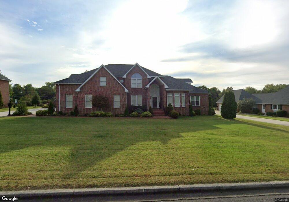 1421 Country Club Place, Cookeville, TN 38501 - photo 1