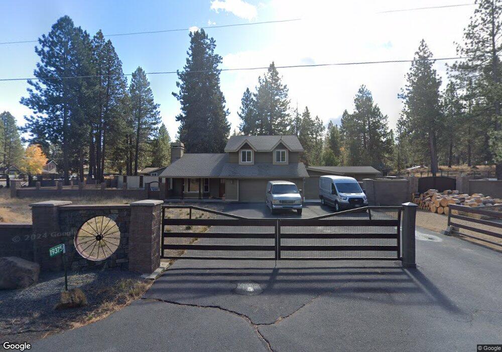 19375 Cherokee Rd, Bend, OR 97702 - photo 1