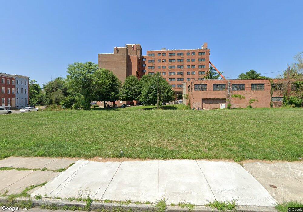 1010 N Stricker St, Baltimore, MD 21217 - photo 1