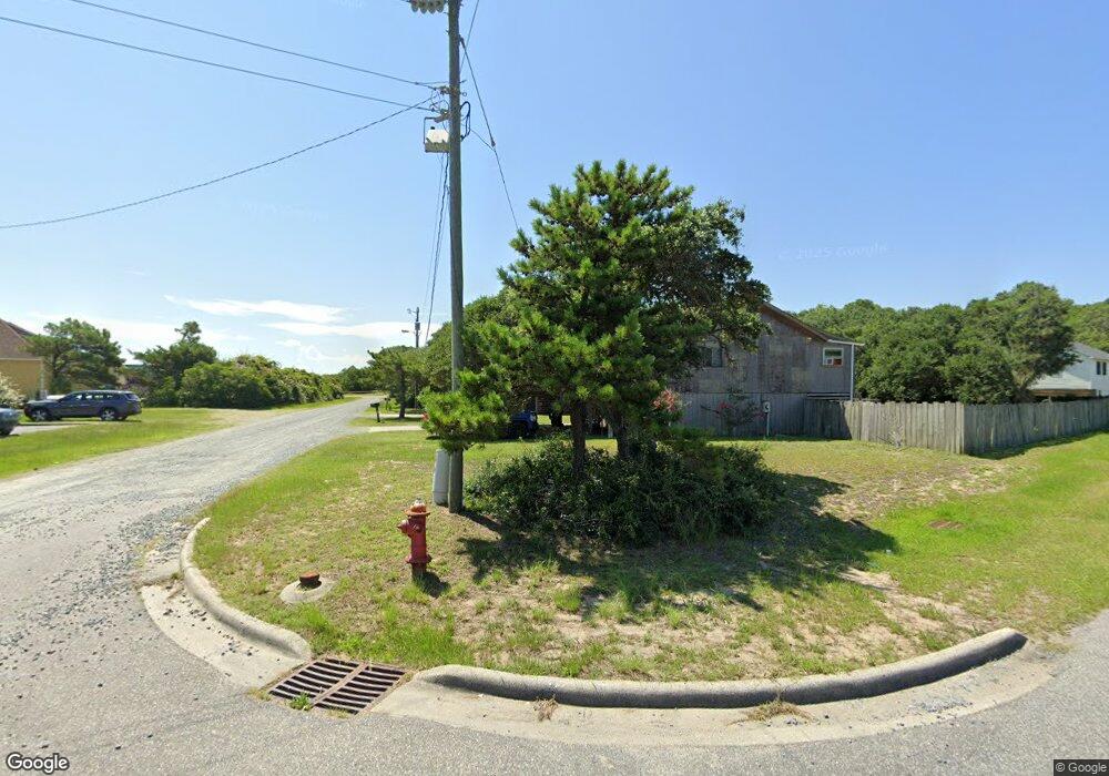 802 Blue Jay St, Kill Devil Hills, NC 27948 - photo 1