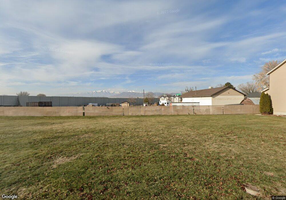1903 Hollow Ct, Lehi, UT 84043 - photo 1
