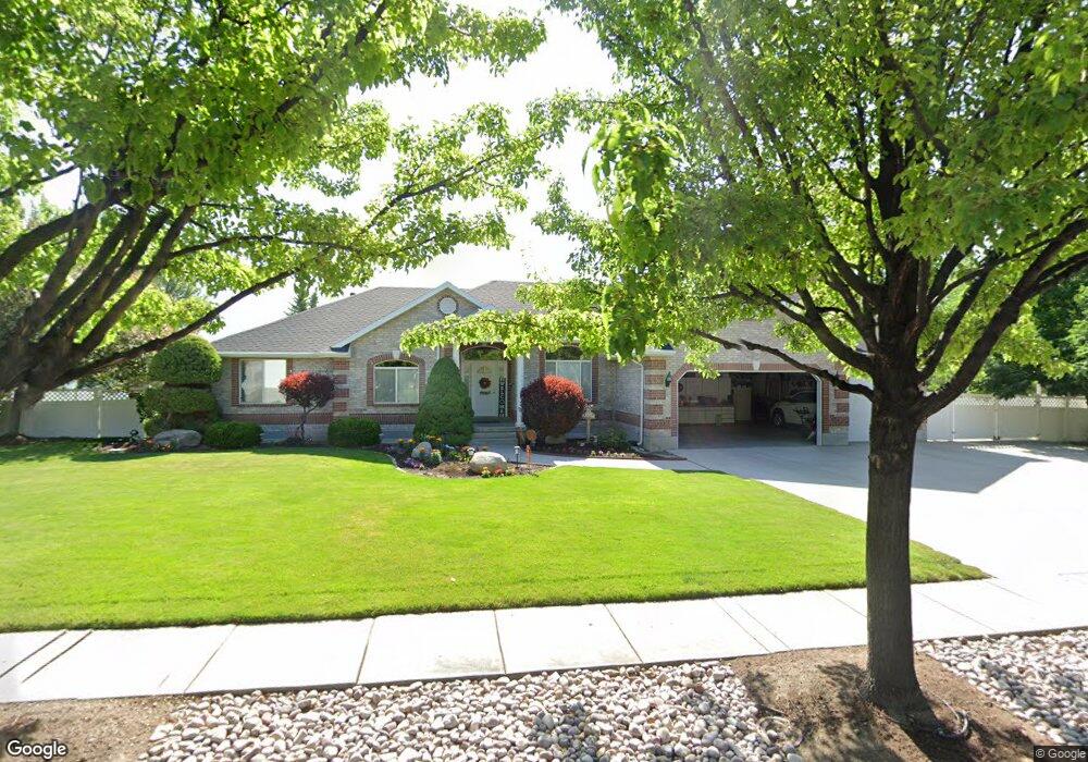 11513 Tara Woods Ln, South Jordan, UT 84095 - photo 1