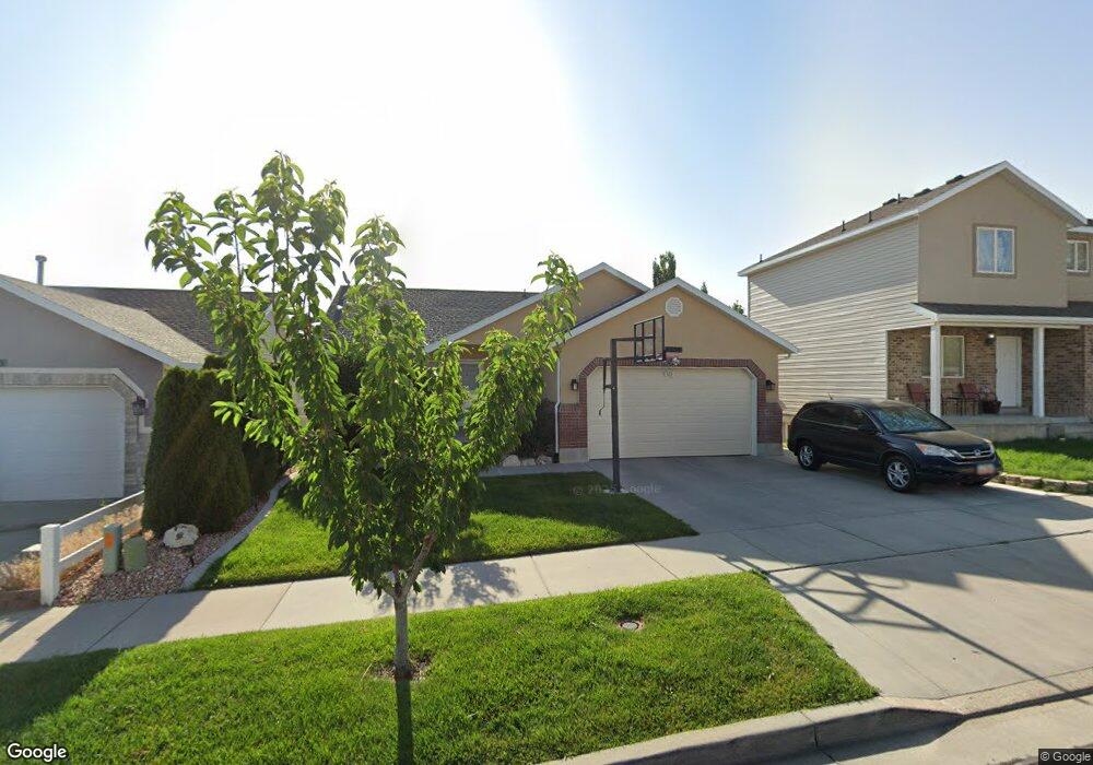 8359 S Oak Gate Dr, West Jordan, UT 84081 - photo 1