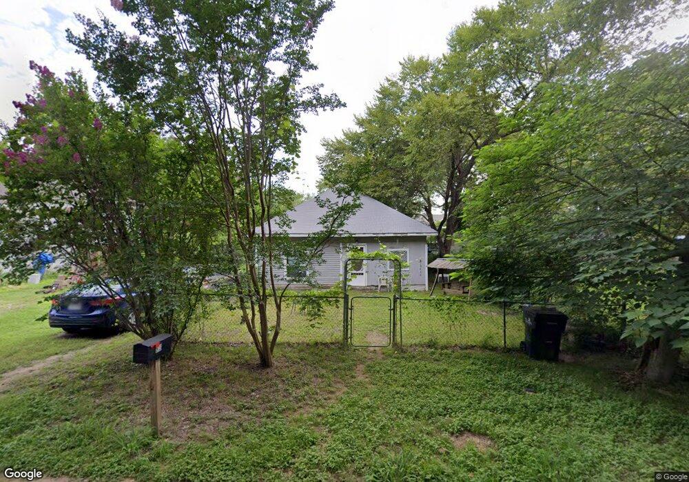 813 Rice St, Denison, TX 75020 - photo 1