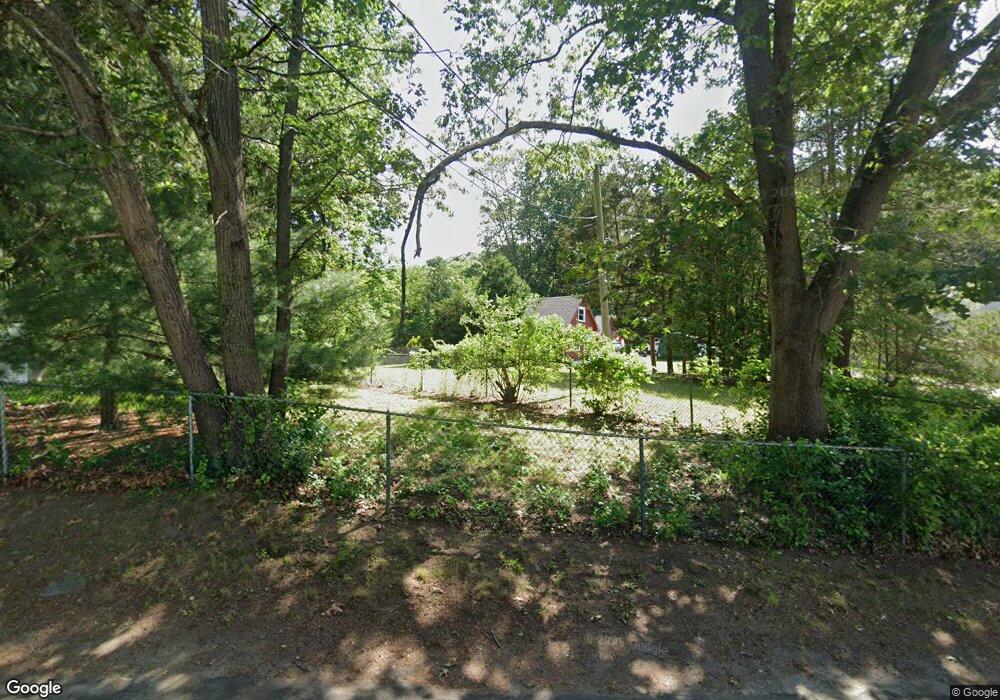 45 Tennyson Rd, Warwick, RI 02888 - photo 1