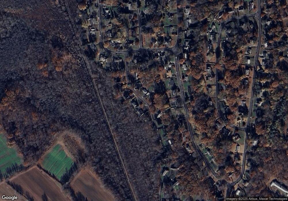 12 Lilac Ct, Cromwell, CT 06416 - photo 1