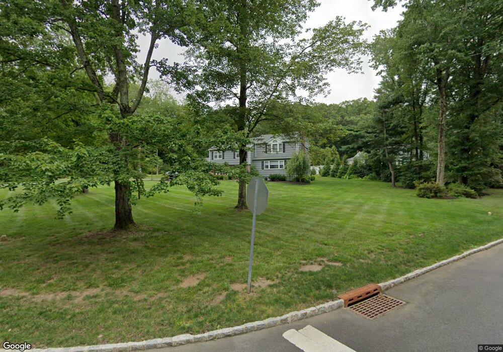 39 Linden Dr, Basking Ridge, NJ 07920 - photo 1