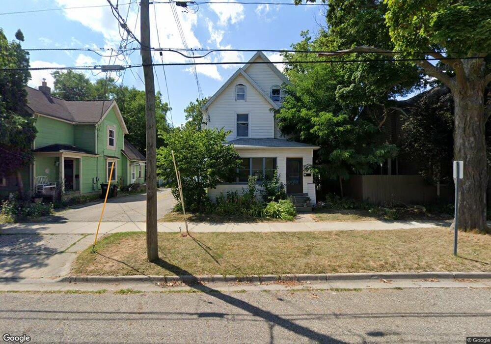 331 N Sycamore St, Lansing, MI 48933 - photo 1