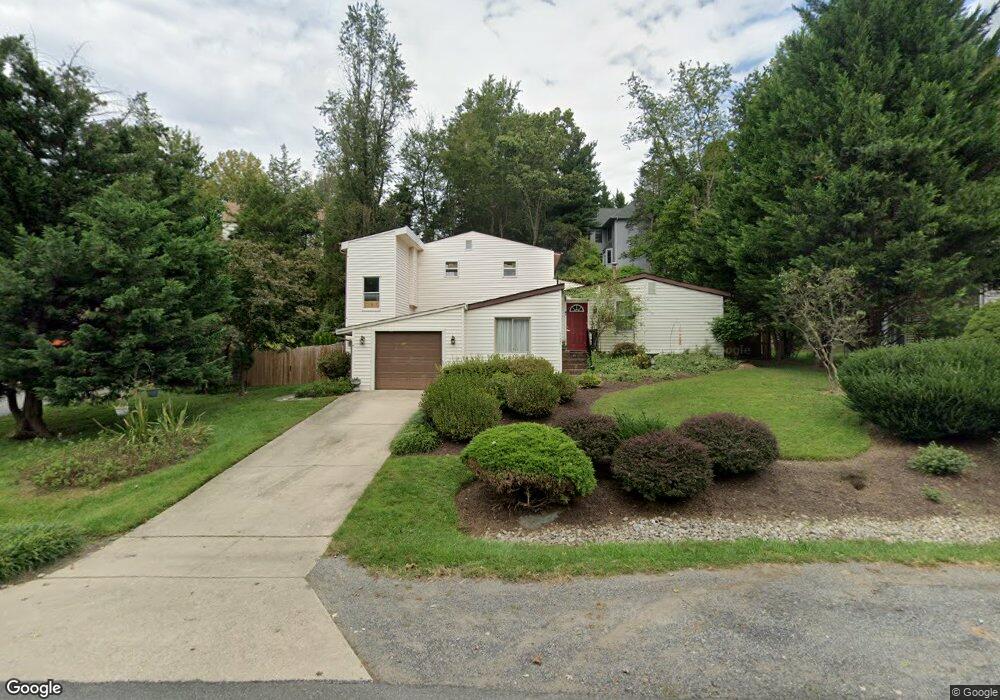 11521 Cherry Grove Dr, North Potomac, MD 20878 - photo 1