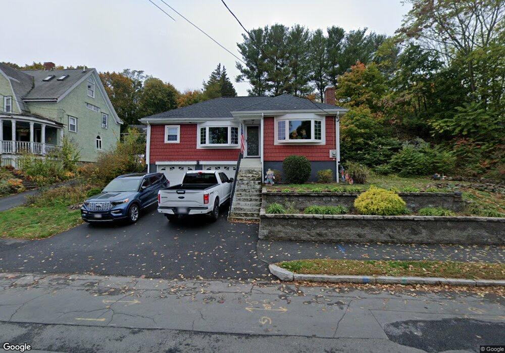 7 Cedar St, Wakefield, MA 01880 - photo 1