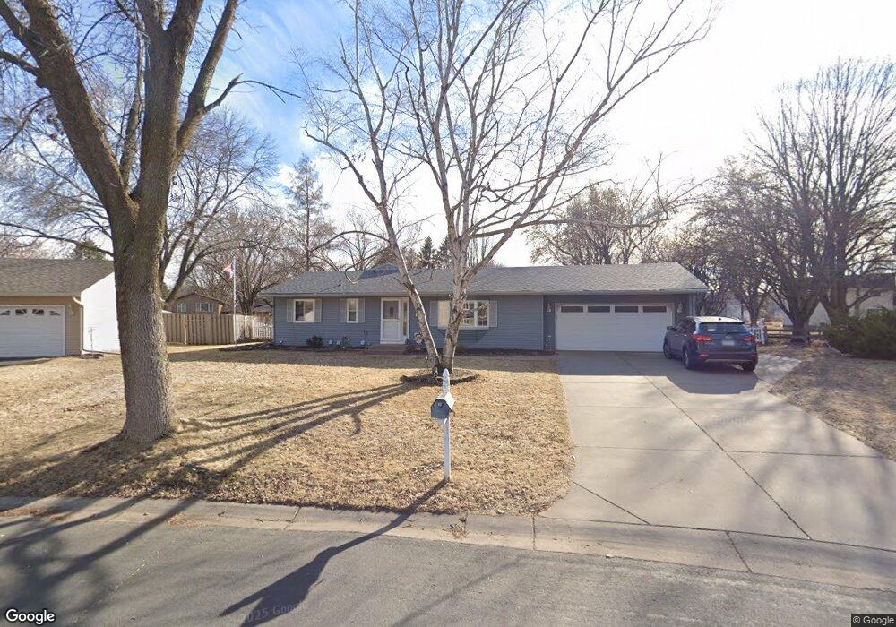 10141 103rd Place N, Maple Grove, MN 55369 - photo 1