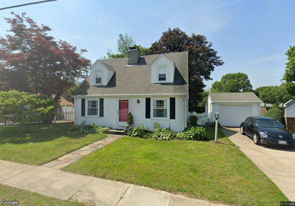 47 Hersey Rd, Cranston, RI 02910 - photo 1