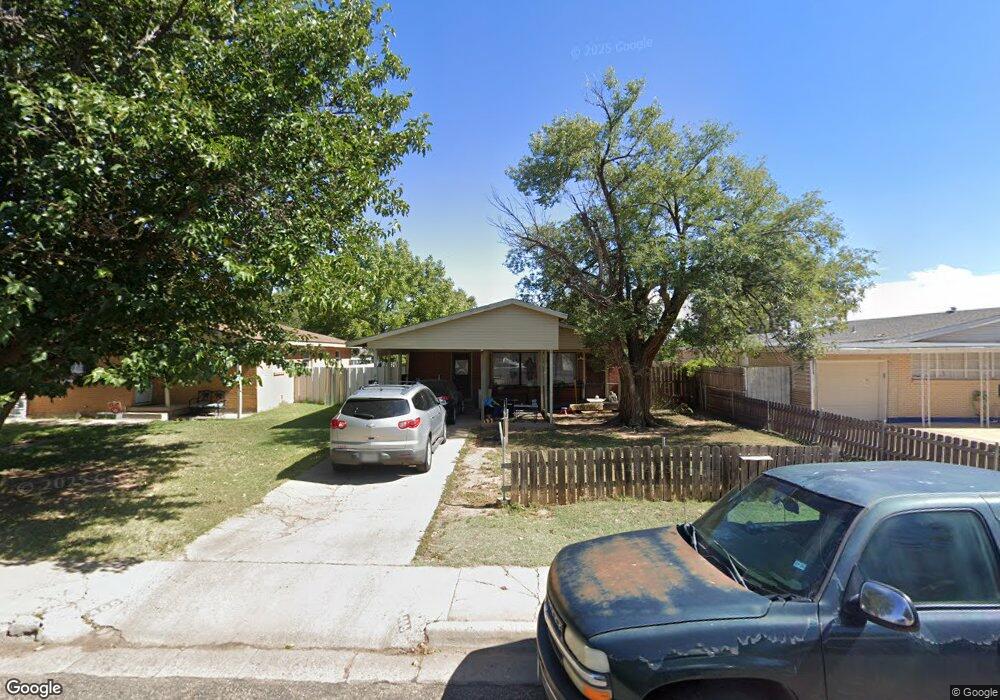 406 Oak Ave, Dumas, TX 79029 - photo 1