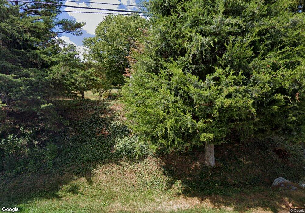 109 Montgomery Rd, Staunton, VA 24401 - photo 1