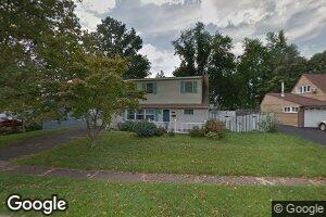 35 Cotton Rd, Levittown, PA 19057