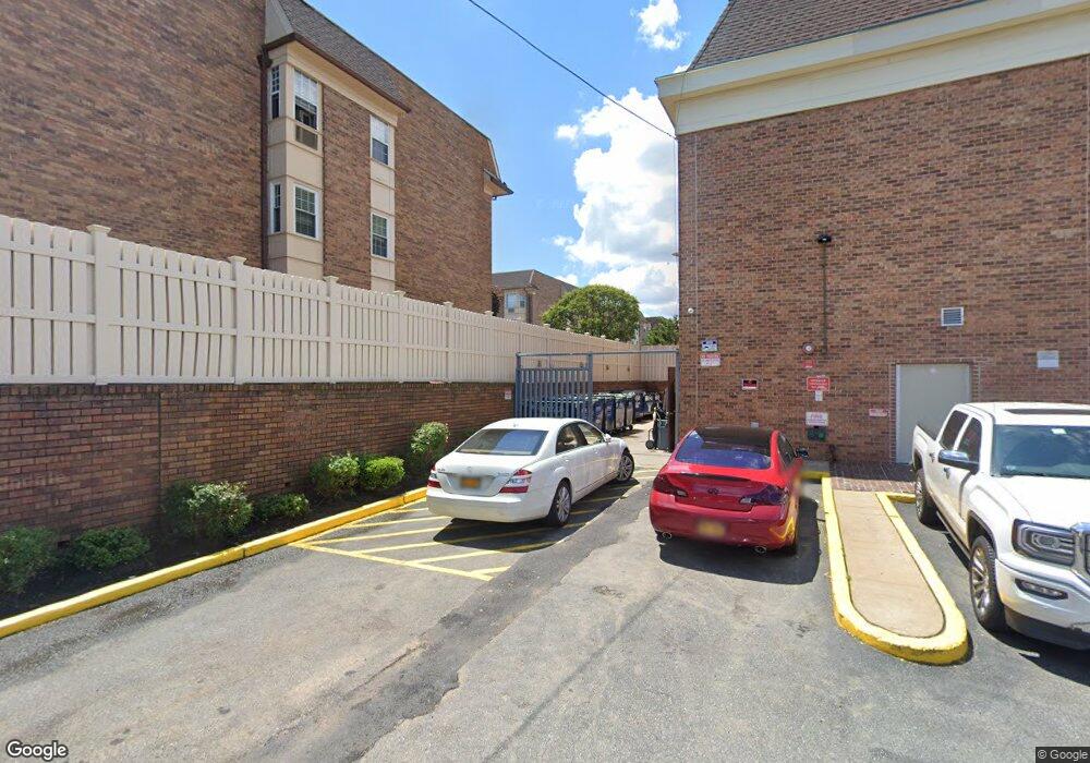 1224 Diane Place unit 202B, Bayside, NY 11360 - photo 1