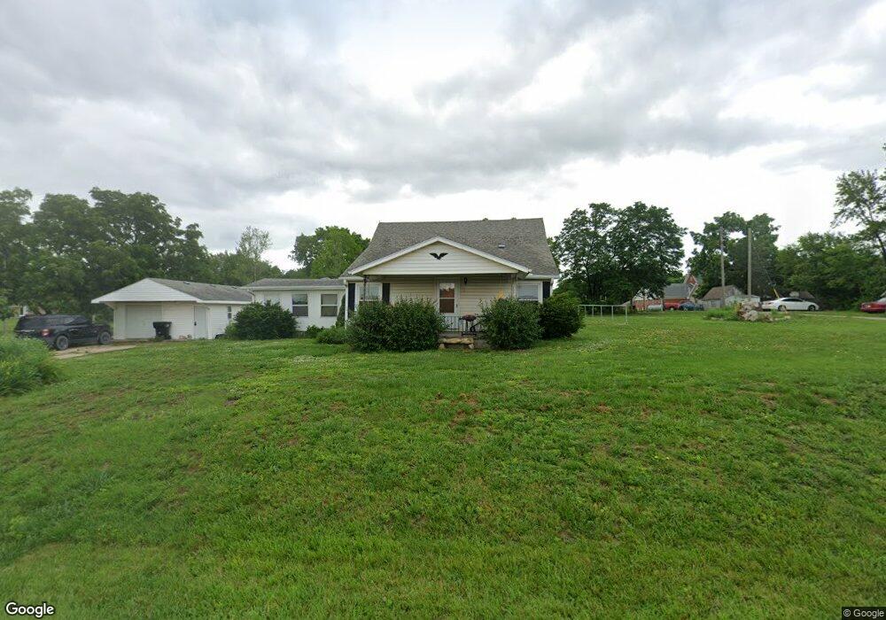 102 W 1st St, Hoyt, KS 66440 - photo 1