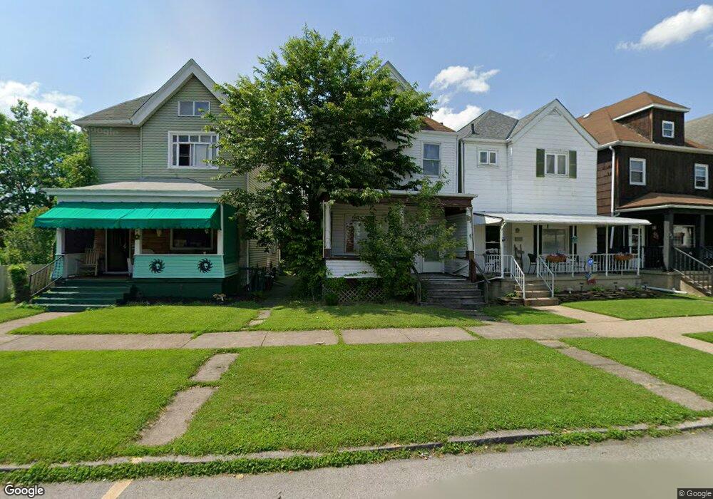 133 Lafayette St, Vandergrift, PA 15690 - photo 1