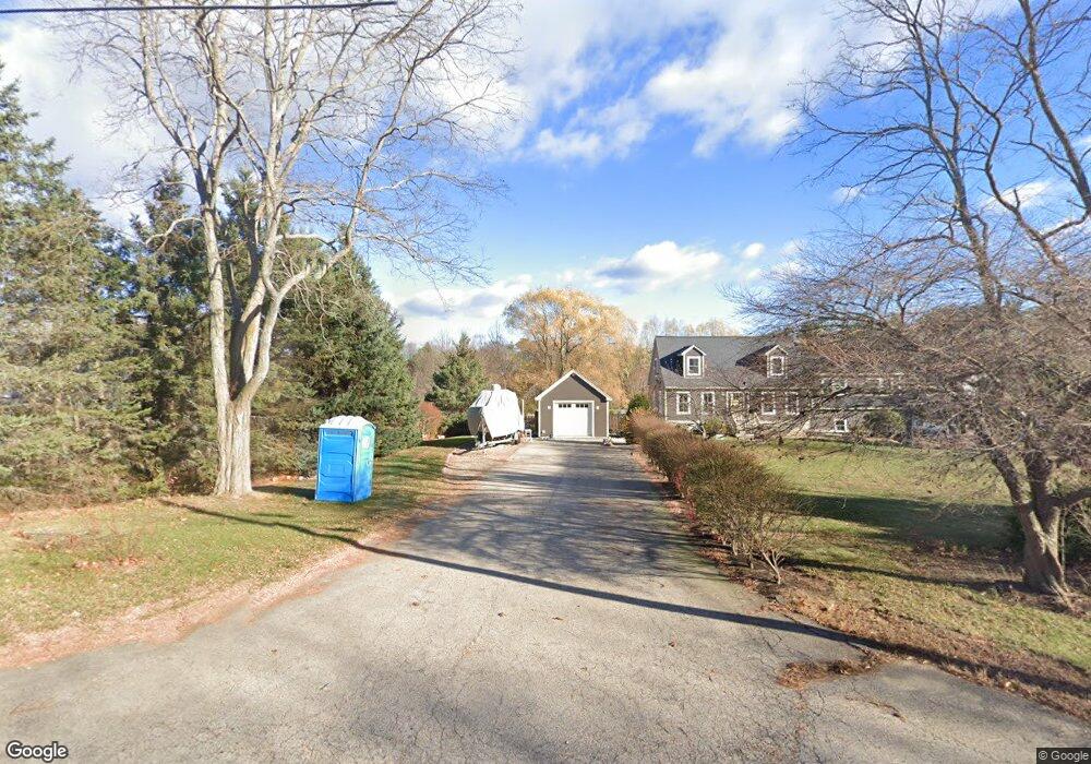 46 Locust St, Salisbury, MA 01952 - photo 1