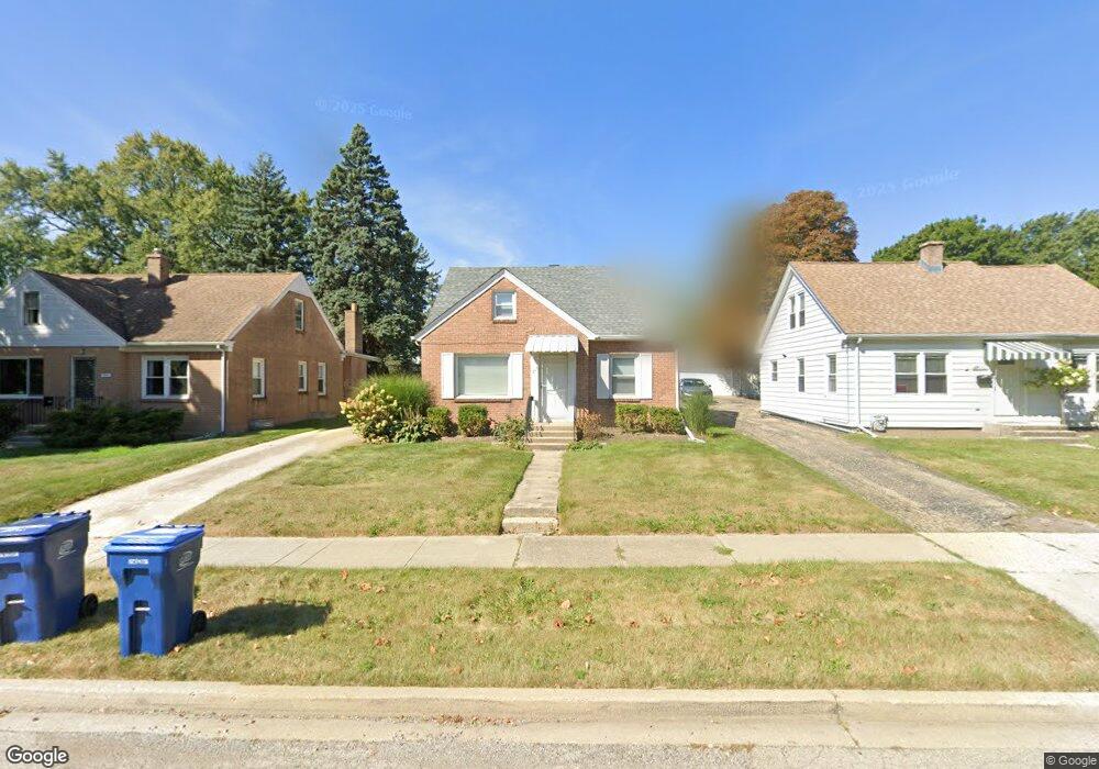 818 Leith Ave, Waukegan, IL 60085 - photo 1