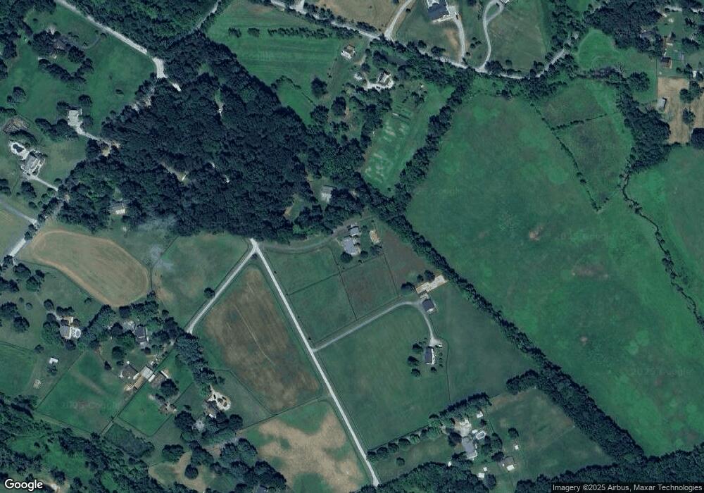 19148 Walsh Farm Ln, Bluemont, VA 20135 - photo 1