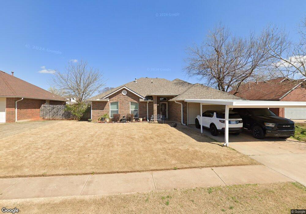 1317 Northridge Rd, Moore, OK 73160 - photo 1