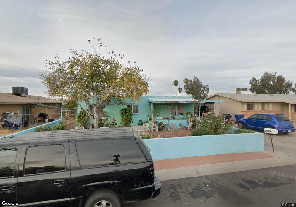 7426 E Crescent Cir, Mesa, AZ 85208 - photo 1