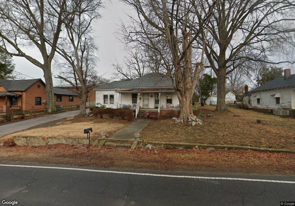 608 Hillsboro St, Oxford, NC 27565 - photo 1