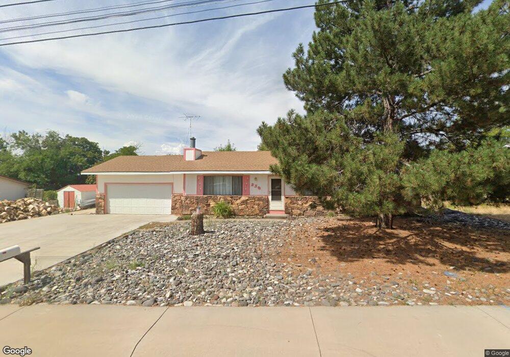 230 NW 10th St, Cedaredge, CO 81413 - photo 1