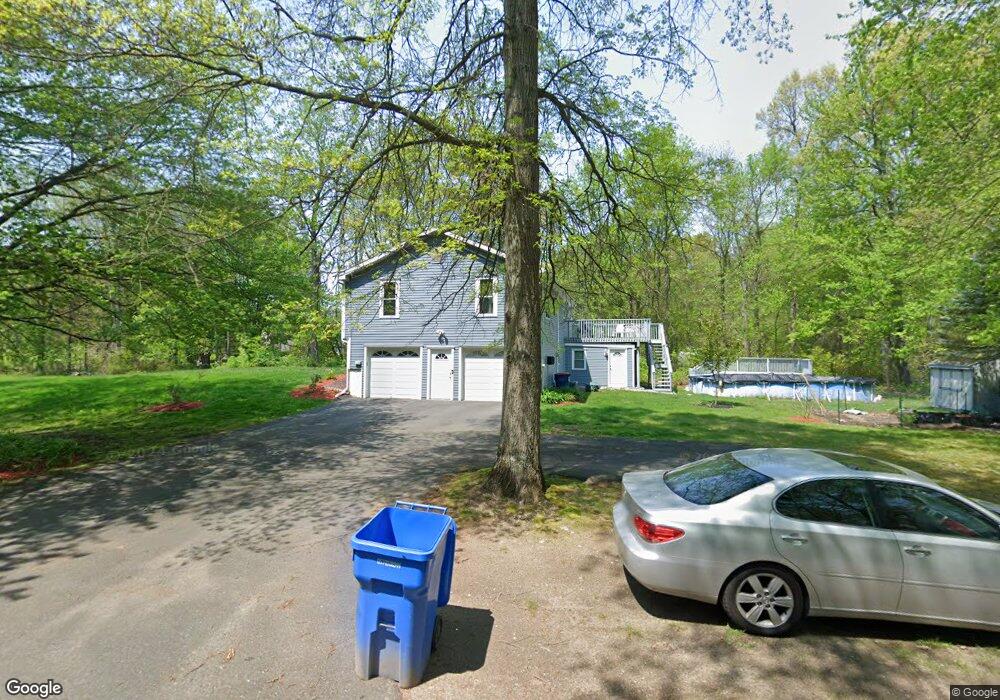 492 Elm St, Monroe, CT 06468 - photo 1