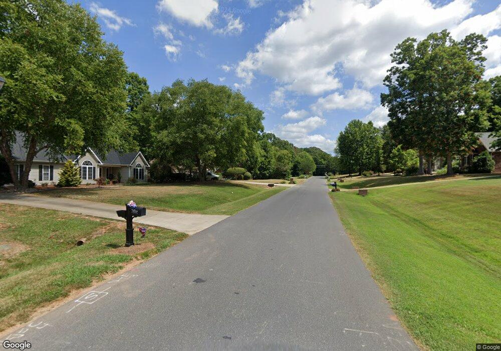 01 Hickory Forest Dr, Asheboro, NC 27203 - photo 1