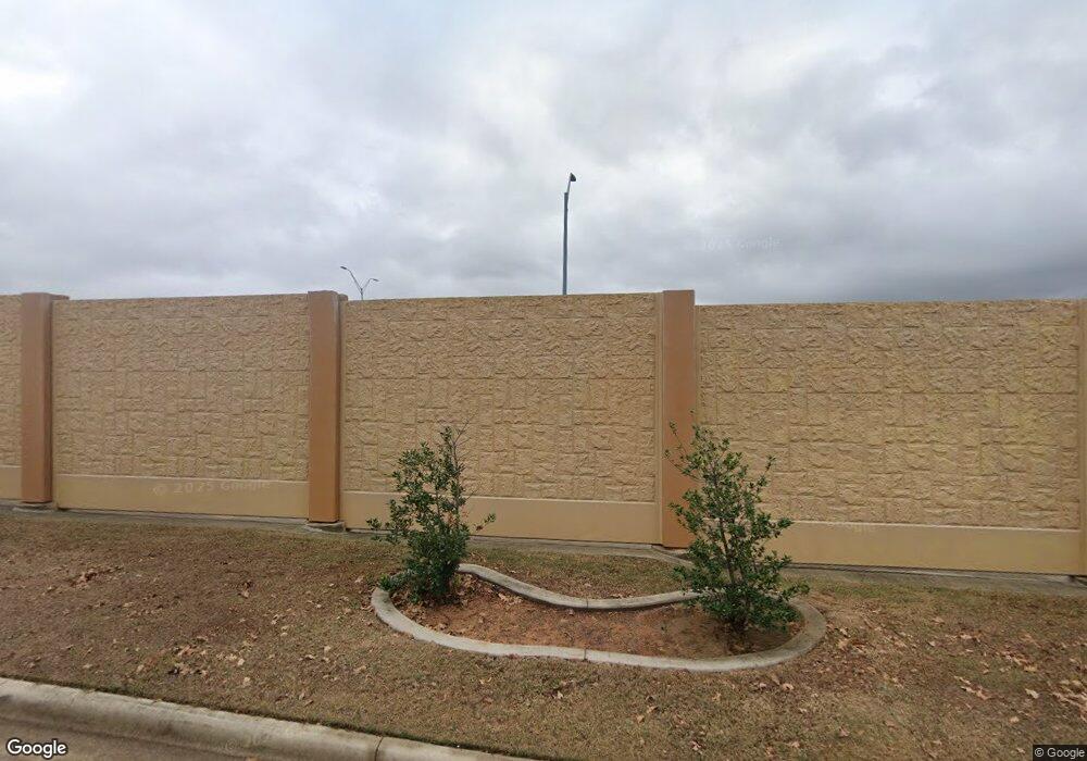 601 Plainview Dr, Hurst, TX 76054 - photo 1