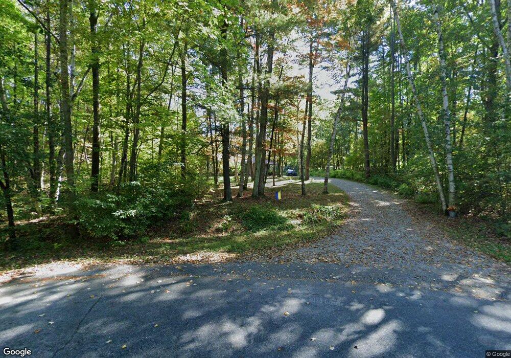 556 Hidden Pines Cir, Richmond, VT 05477 - photo 1