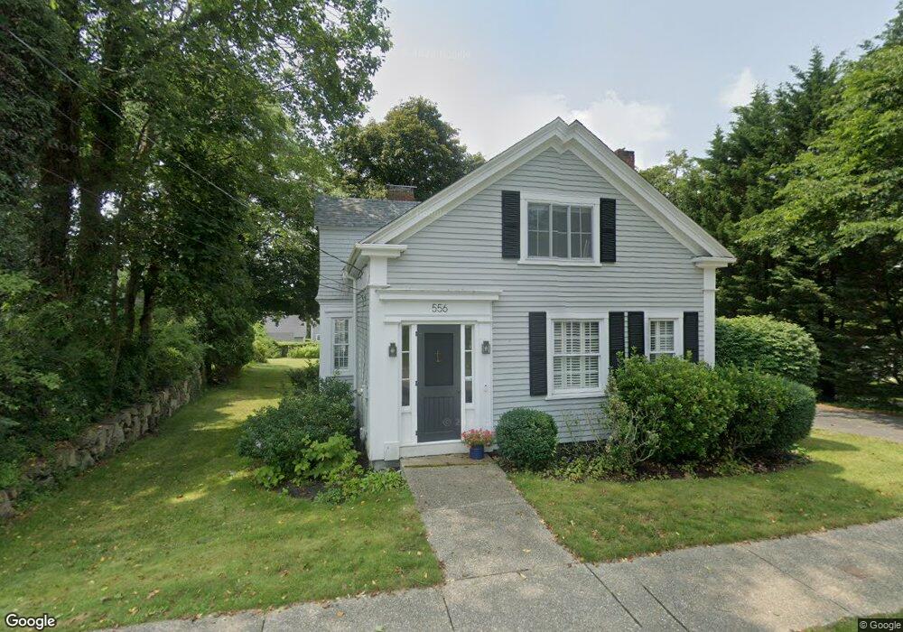 556 Elm St, South Dartmouth, MA 02748 - photo 1