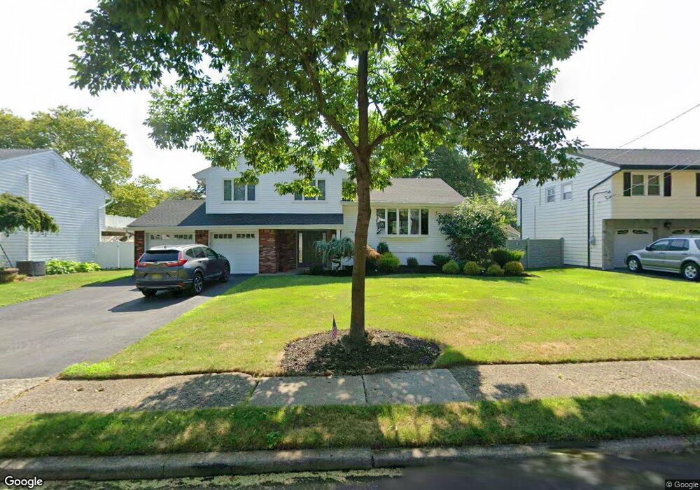 746 Walnut St, Paramus, NJ 07652 - photo 1