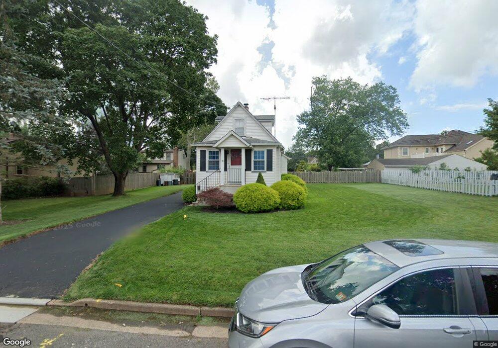 33 N 18th Ave, Manville, NJ 08835 - photo 1