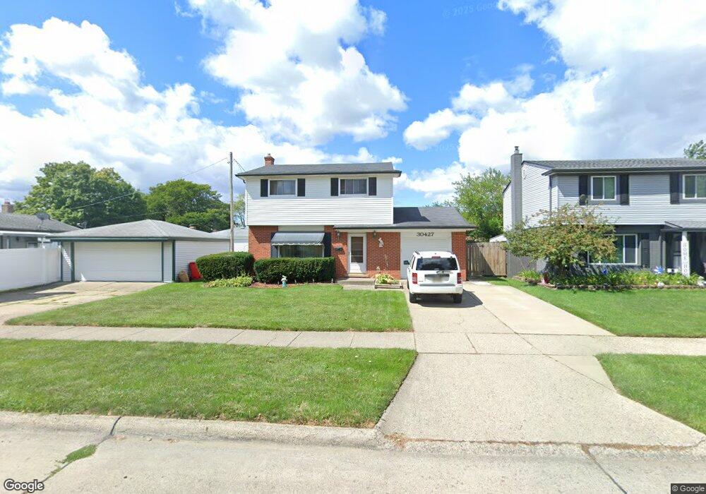 30427 Hennigan St, Roseville, MI 48066 - photo 1