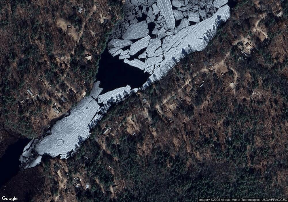 674 Berry River Rd, Barrington, NH 03825 - photo 1