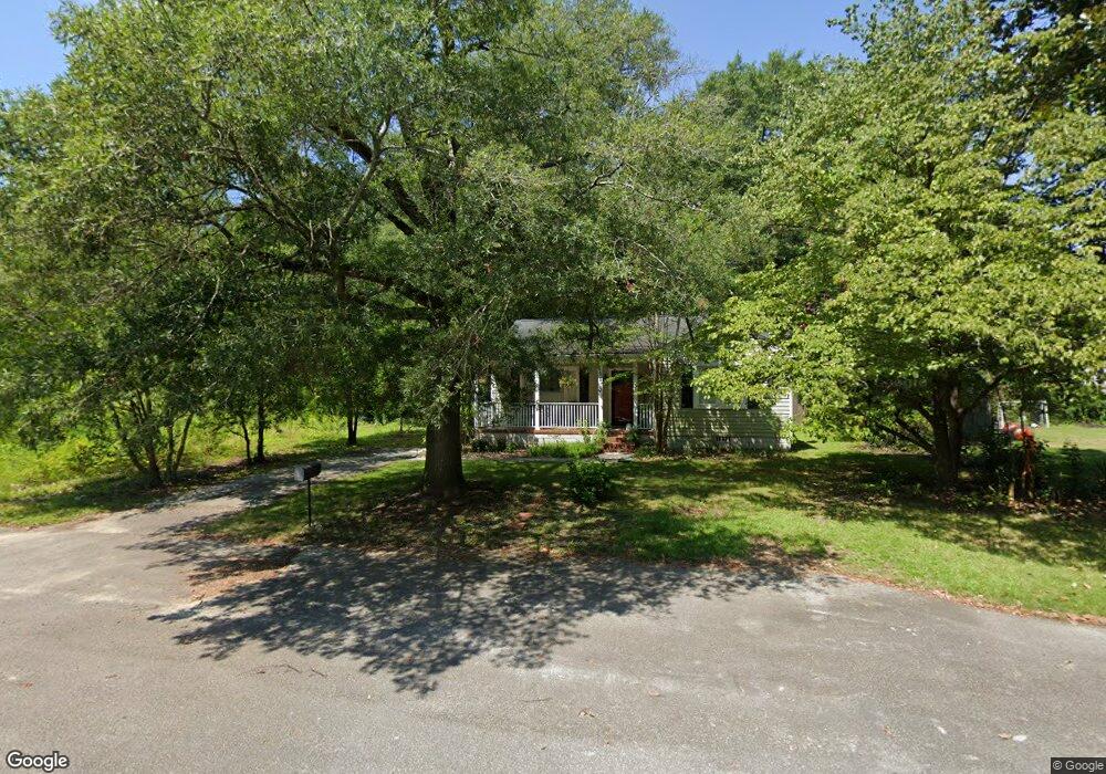 1519 Lakeview Ave, Camden, SC 29020 - photo 1