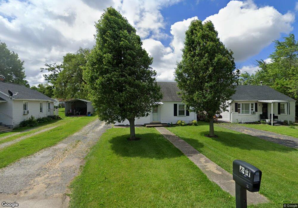 217 Piatt Ave, Mattoon, IL 61938 - photo 1