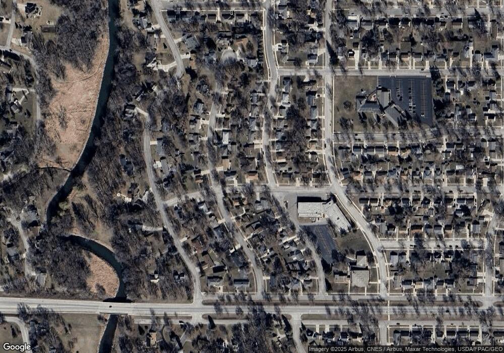 2100 2nd Ave NW, Austin, MN 55912 - photo 1