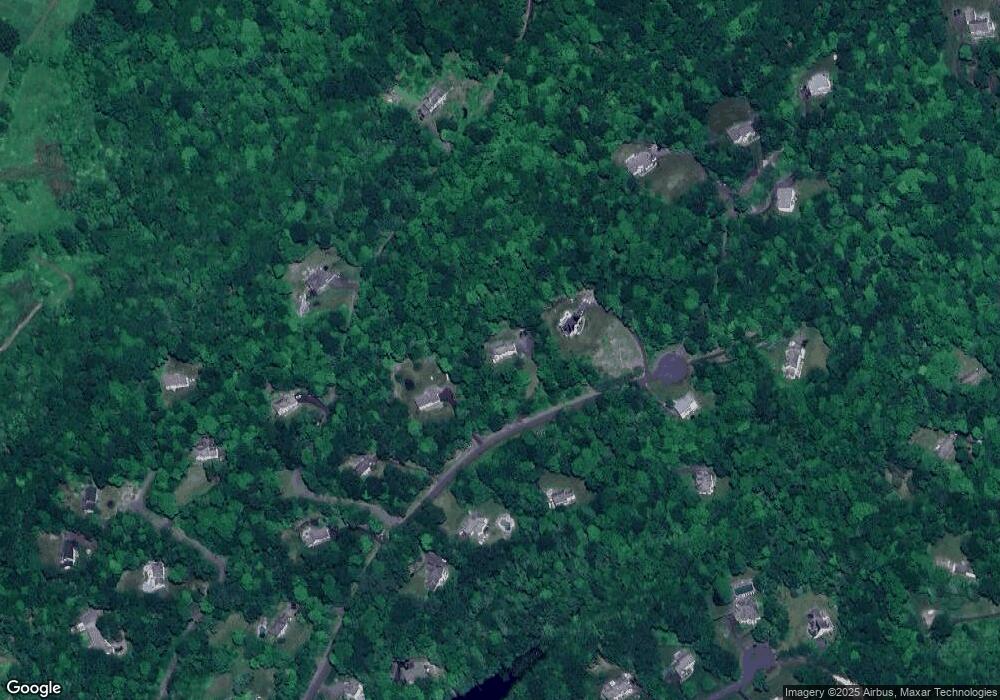 125 Hemlock Ridge Rd, Southbury, CT 06488 - photo 1