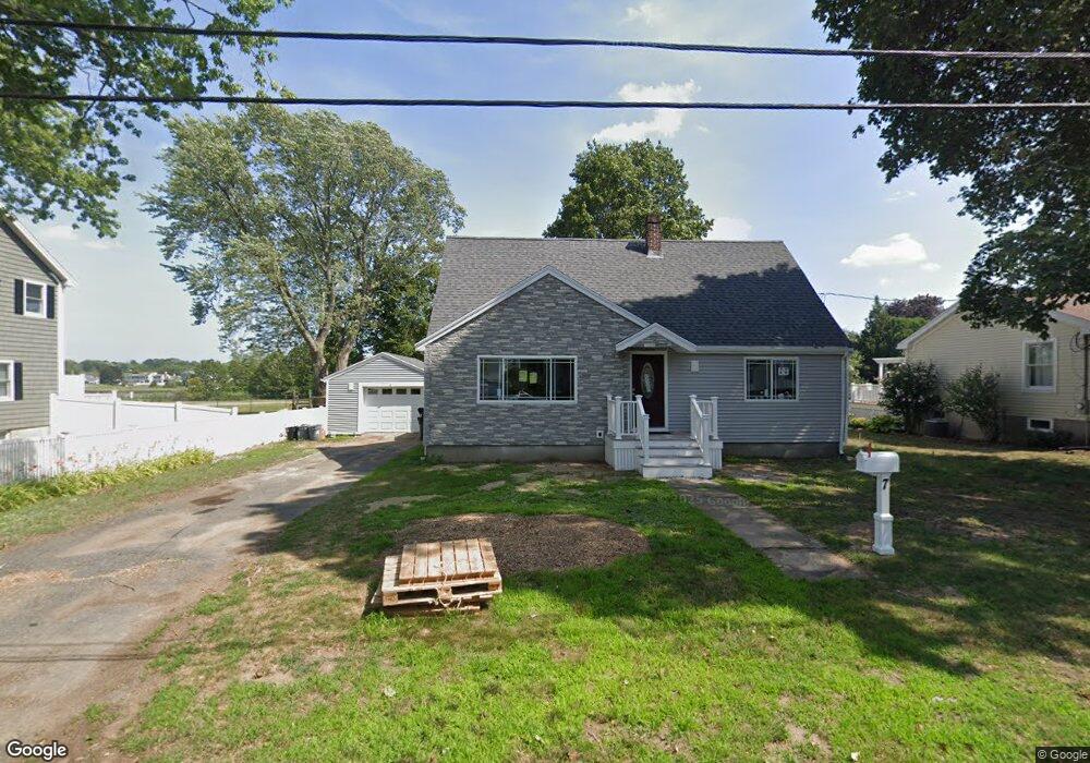 7 Mead St, Danvers, MA 01923 - photo 1