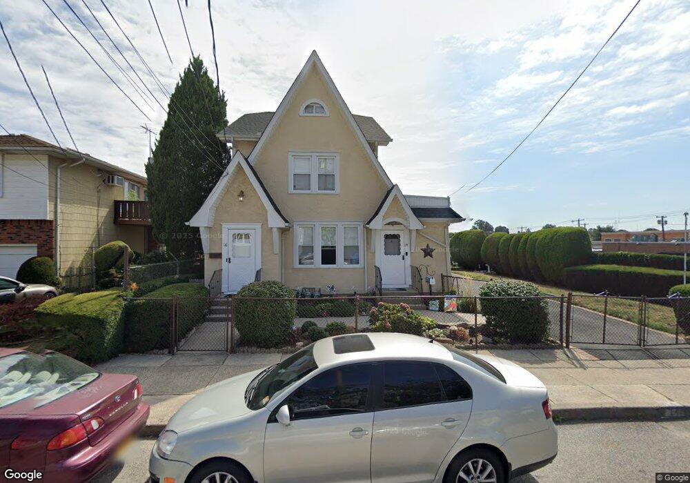 14 Monroe St, Franklin Square, NY 11010 - photo 1