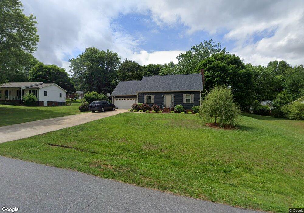 3309 Winchester Ln, Statesville, NC 28625 - photo 1