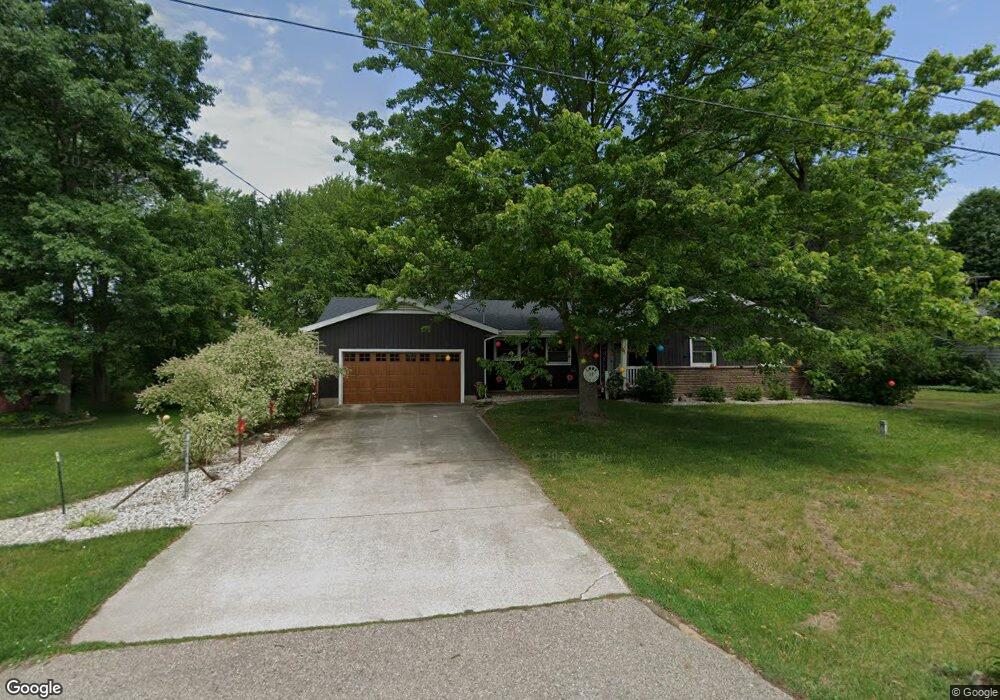 1205 Woodland Dr, Wayland, MI 49348 - photo 1