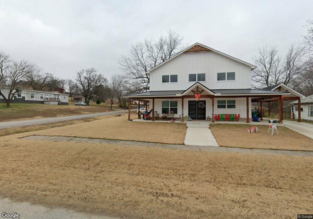 301 N Creek St, Beggs, OK 74421 - photo 1