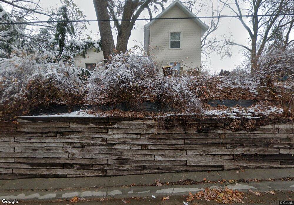 482 Allen St, Ionia, MI 48846 - photo 1