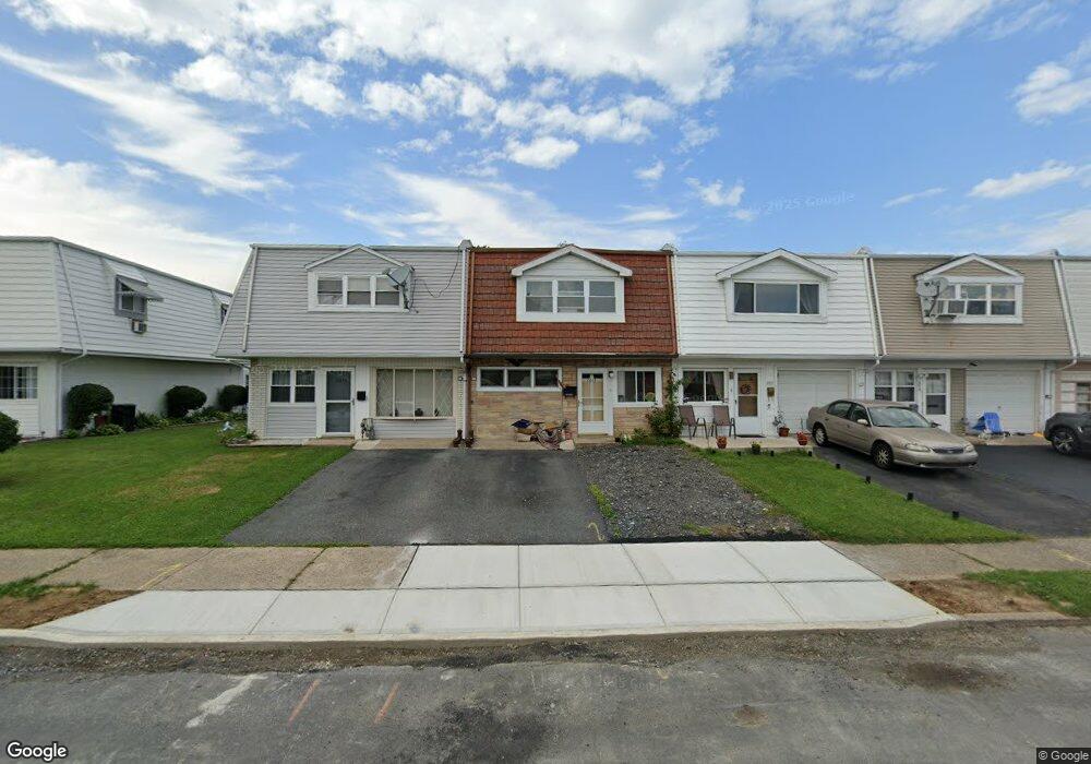 2015 E Cedar St, Allentown, PA 18109 - photo 1